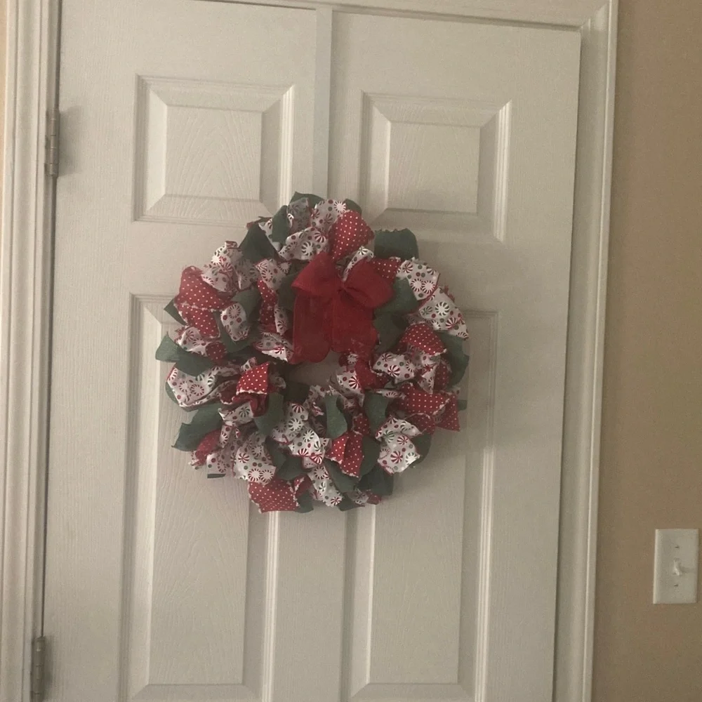 HANDMADE Christmas Holiday Wreath Red Green Peppermint 16”